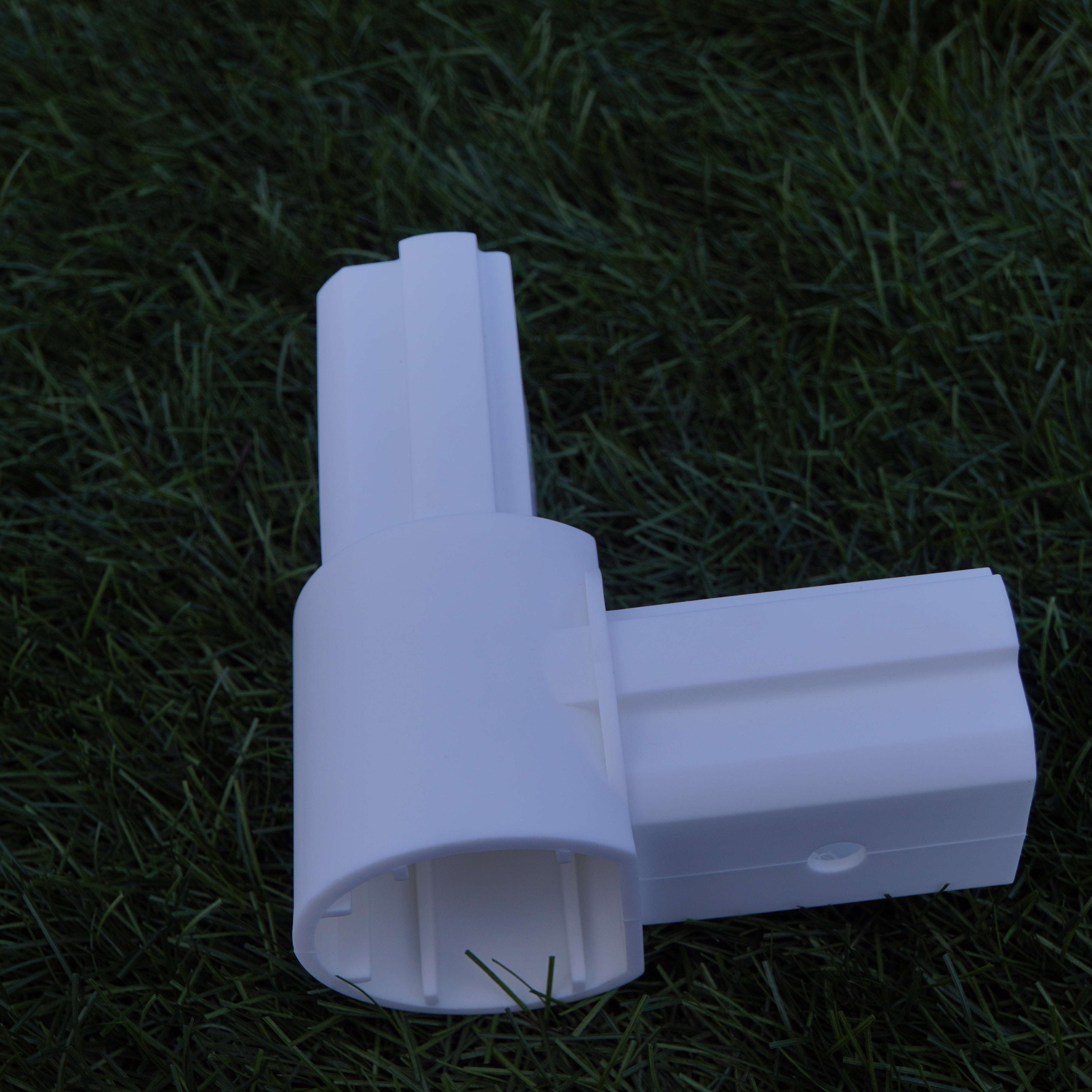 Corner Bracket 80mm (Front Facing Uprights)