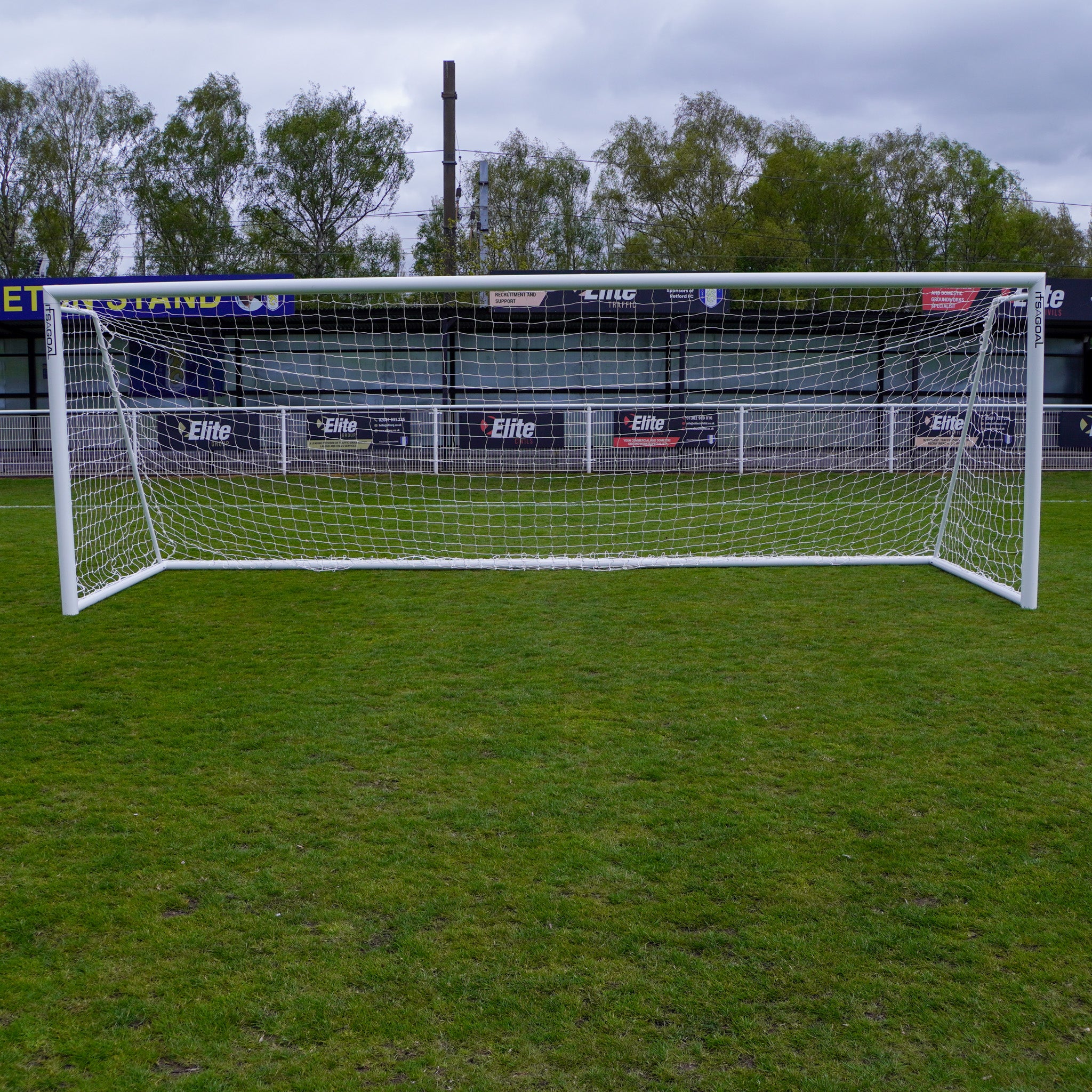 21x7 Folding Aluminium Goal Post
