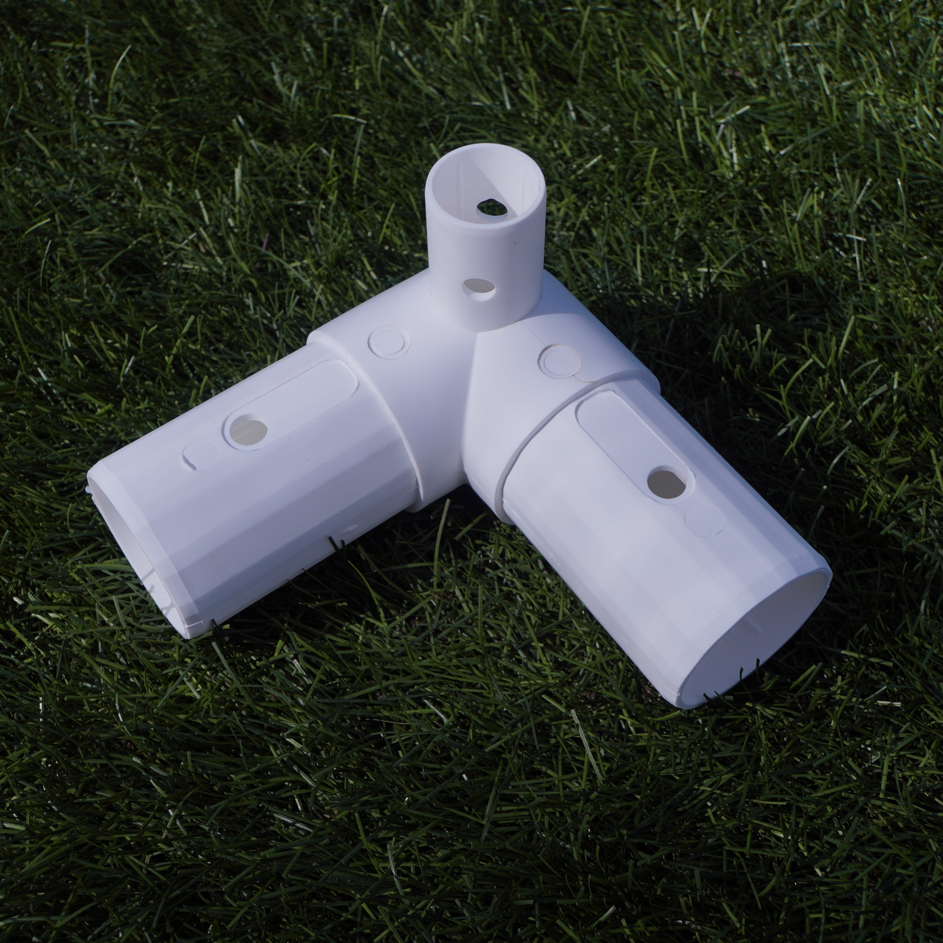 Corner Bracket with Spigot 70mm - (UPVC Cross/back bar)
